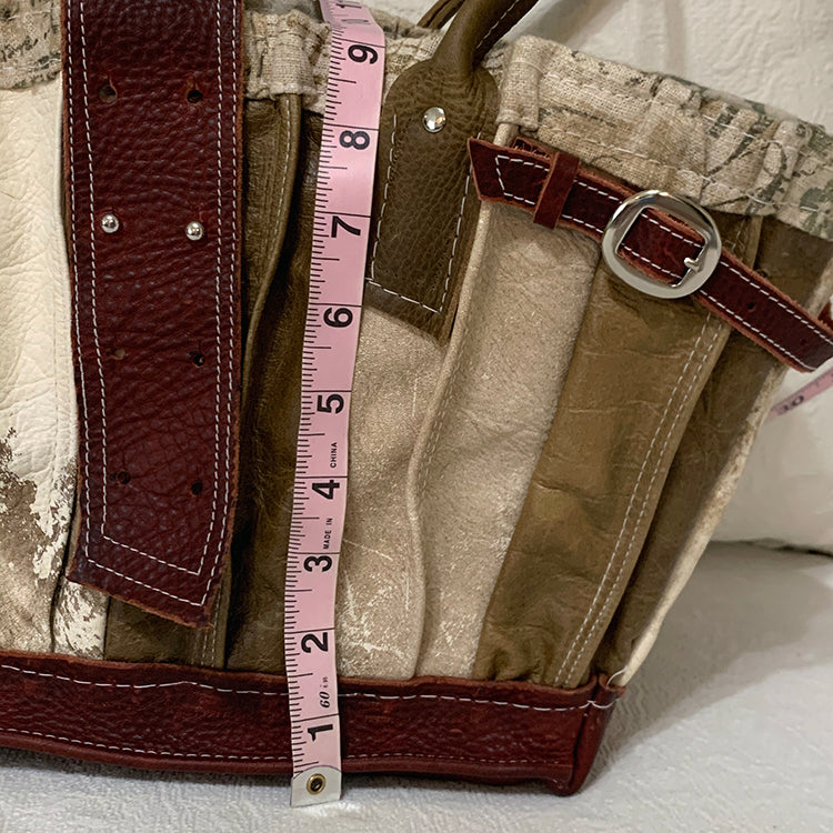 perfect shoppers handbag with large accordion expandability