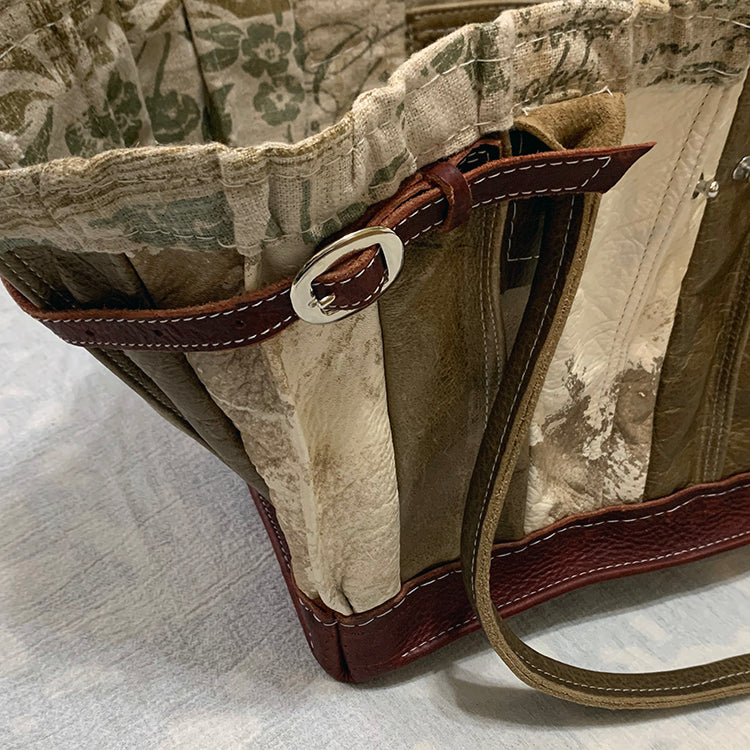 perfect shoppers handbag with large accordion expandability