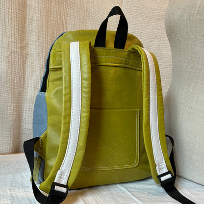 ostrich texture periwinkle | lime medium backpack