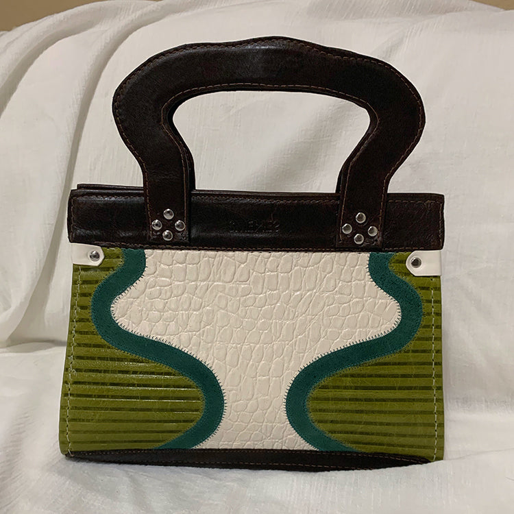 magnetic texured couture handbag (50%OFF in cart)